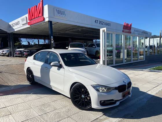 BMW 320i 2.0 16V TURBO ACTIVE FLEX 4P AUTOMÁTICO BMW 320i 2.0 16V TURBO ACTIVE FLEX 4P AUTOMÁTICO